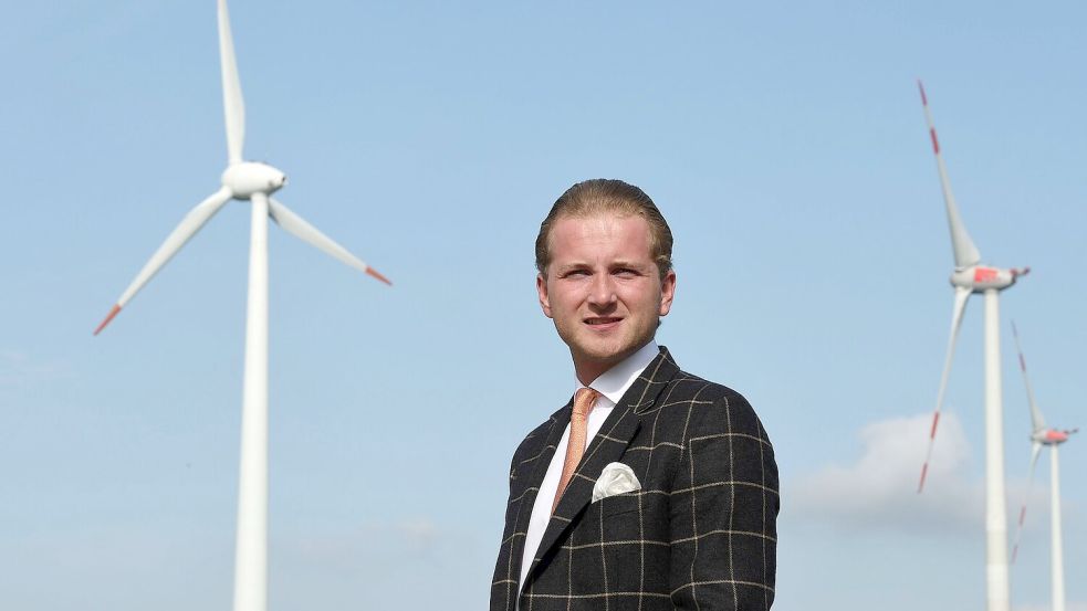 Mit dem Verkauf nicht existierender Windkraftprojekte betrog Hendrik Holt große Unternehmen. (Archivbild) Foto: Carmen Jaspersen/dpa
