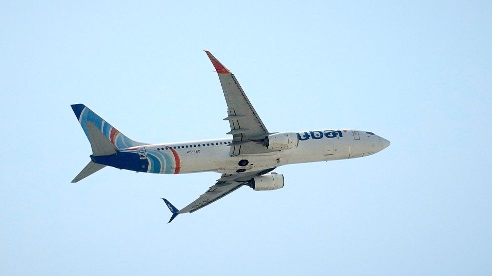 Ein Flydubai-Flieger hebt in Dubai ab.  Foto: Uncredited/AP/dpa