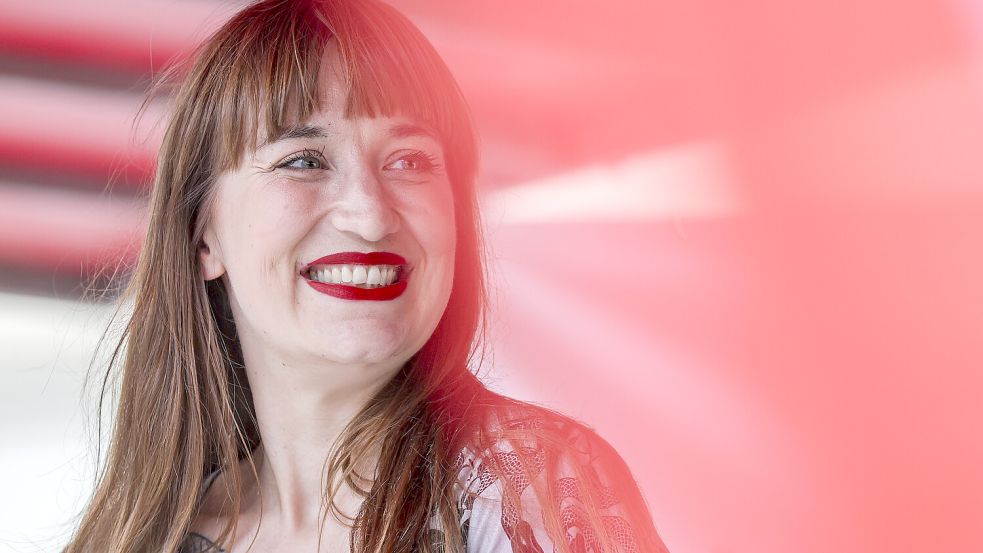 Heidi Reichinnek versucht inzwischen, ihren Beruf und ihre Beziehung zu ihrem Partner besser miteinander in Einklang zu bringen. Foto: dpa/Jan Woitas