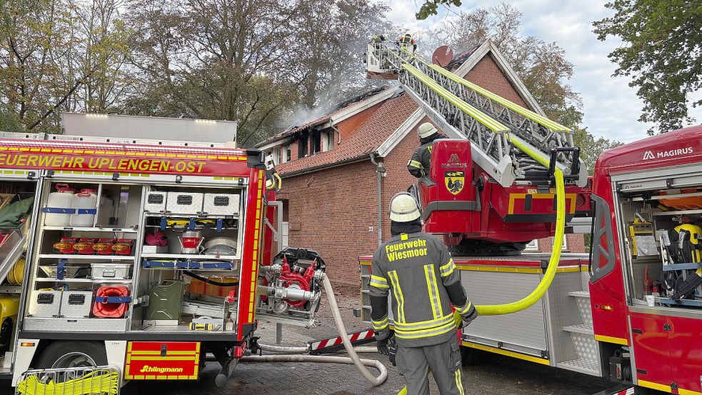 Die Feuerwehr musste zweimal zum Dorfgemeinschaftshaus in Bühren ausrücken. Foto: Madita Janßen