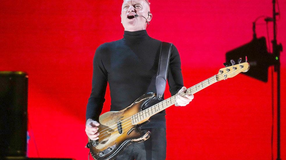 Auch mit über 70 steht Sting regelmäßig auf der Konzertbühne - und aktuell auch auf der Theaterbühne. (Archivbild) Foto: Jordan Strauss/Invision/AP/dpa