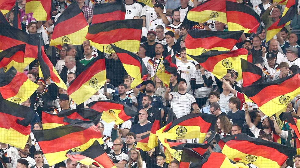 Die Stimmung in der Allianz Arena war hervorragend.  Foto: Christian Charisius/dpa