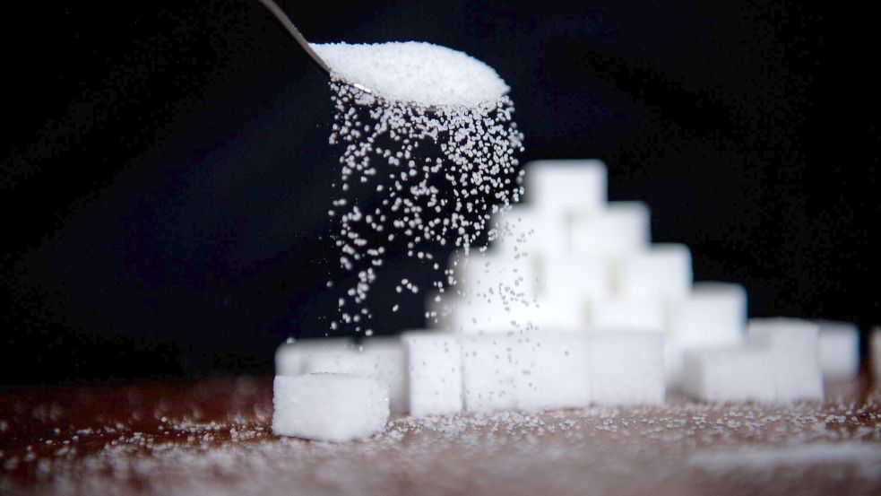 Die Zuckerzufuhr der Deutschen liegt weit über den empfohlenen Werten. (Symbolbild) Foto: Melissa Erichsen/dpa