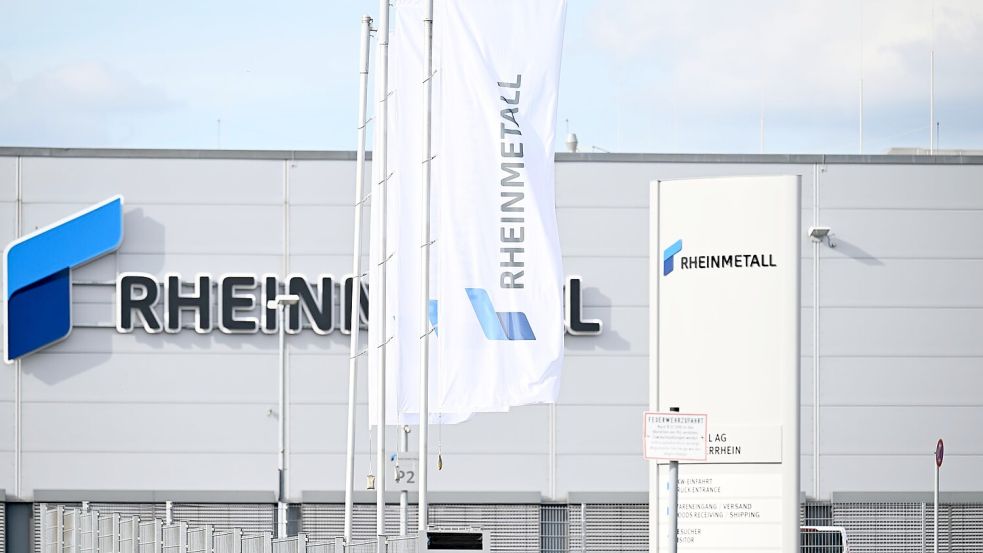 Blick auf das Neusser Rheinmetall-Werk. Foto: Federico Gambarini/dpa