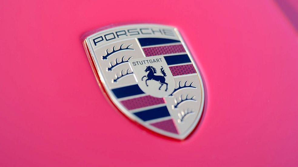Porsche: Neue Strategie „Sportwagenschmiede ‚35“.  Foto: Bernd Weißbrod/dpa