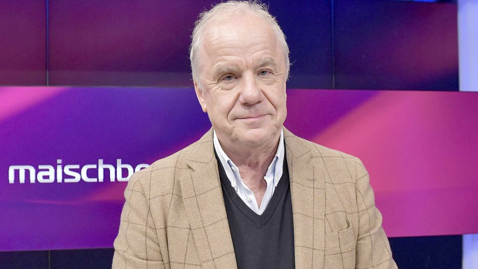 Leben mit Zitaten: Hubertus Meyer-Burckhardt  hat seit seiner Jugend Dichterworte notiert. Foto: IMAGO/Manfred Behrens