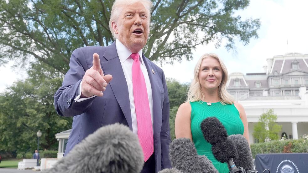 Karoline Leavitt hatte Ende August ihren letzten Arbeitstag als Pressesprecherin Trumps. (Archivbild) Foto: Manuel Balce Ceneta/AP/dpa