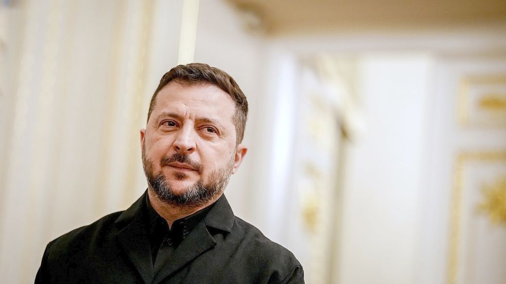Will Ruhe für mögliche Neuwahlen: Präsident Selenskyj. Foto: Kay Nietfeld/dpa