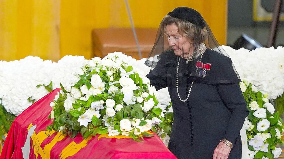 Nach dem Tod ihres Mannes wird Königin Sonja (89) auf den Internetseiten des norwegischen Hofs offiziell nicht mehr als Teil des Königshauses aufgeführt. (Archivbild) Foto: Lise Åserud/POOL NTB/dpa