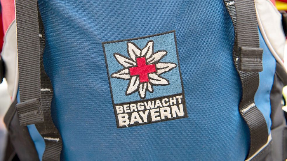 Die Ehrenamtlichen der Bergwacht Grainau haben eine Übung mit Naturschutz verbunden - und bemerkenswerte Funde gemacht. (Symbolbild) Foto: Sven Hoppe/dpa