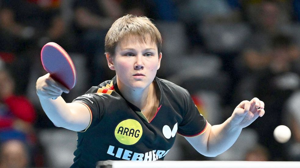Zwei Medaillen sind sicher: Nina Mittelham bei der Tischtennis-EM (Archivbild). Foto: Manfred Schillings/dpa