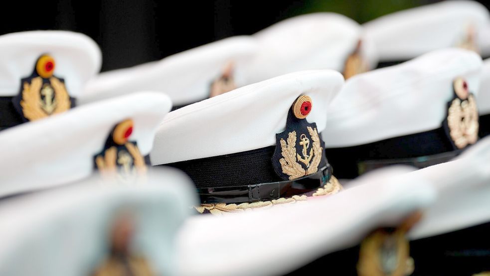 Die Marine rüstet auf - mit mehr Personal, aber auch mit weiteren Standorten. (Archivfoto) Foto: Marcus Brandt/dpa