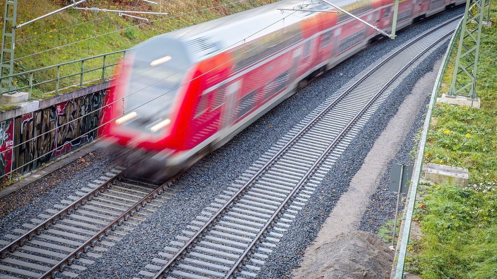 Verkehrsminister: Bund muss mehr für Regionalverkehr zahlen. (Archivbild) Foto: Jens Büttner/Deutsche Presse-Agentur GmbH/dpa