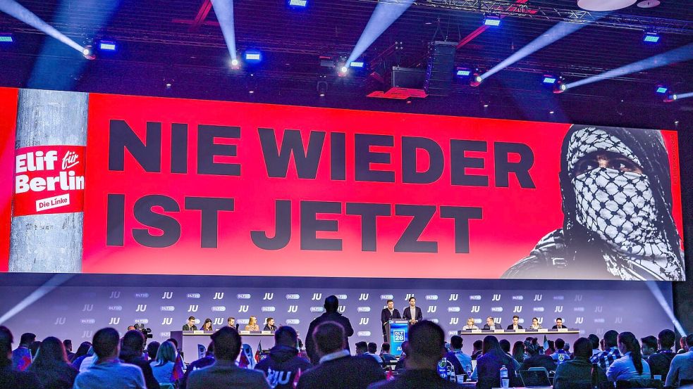 Die Junge Union reagiert mit einem spontanen Beschluss auf die Pläne für ein Linksbündnis. Foto: Christoph Reichwein/dpa