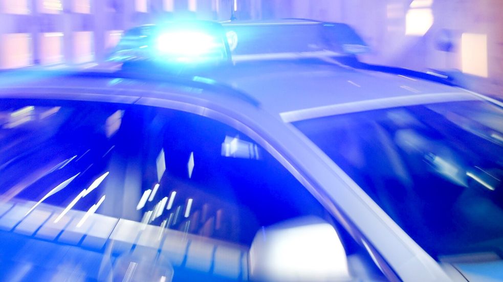 Fast zwei Wochen nach der Drogen-Razzia in Wiesmoor hat die Staatsanwaltschaft weitere Details genannt. Symbolfoto: Carsten Rehder/dpa