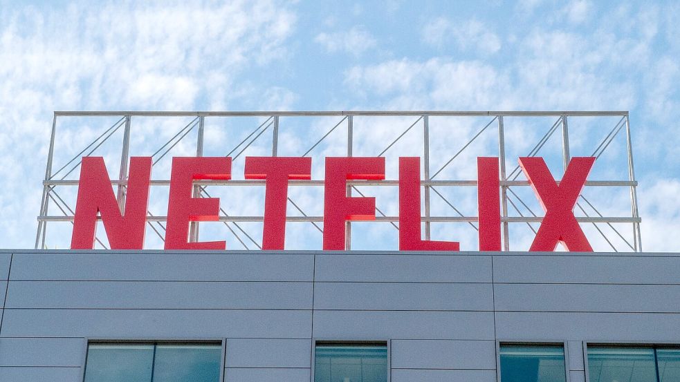 Netflix will das zuletzt abgeschwächte Wachstum wieder ankurbeln. (Archivbild)  Foto: Andrej Sokolow/dpa