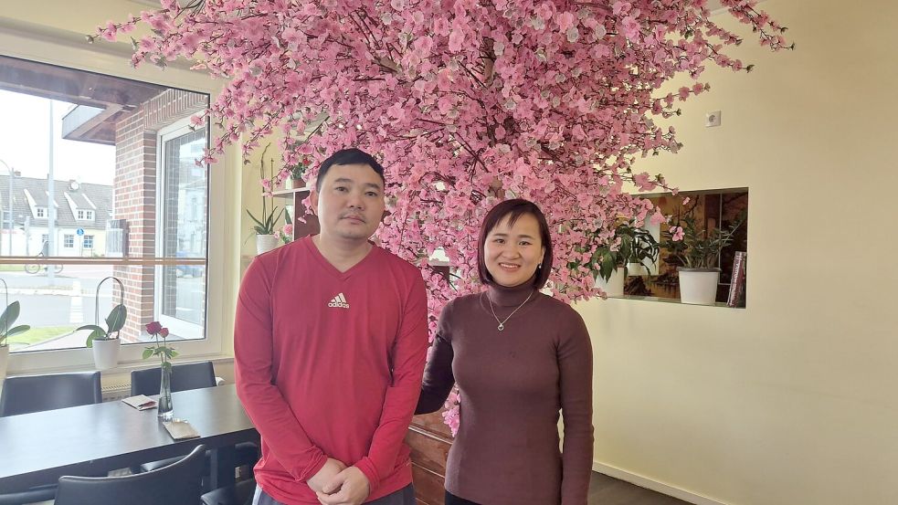 Die neuen Betreiber des Restaurant „Mai“: Huu Giang Phan und seine Frau Thi Hoai Nguyen. Foto: Tabea Lüders