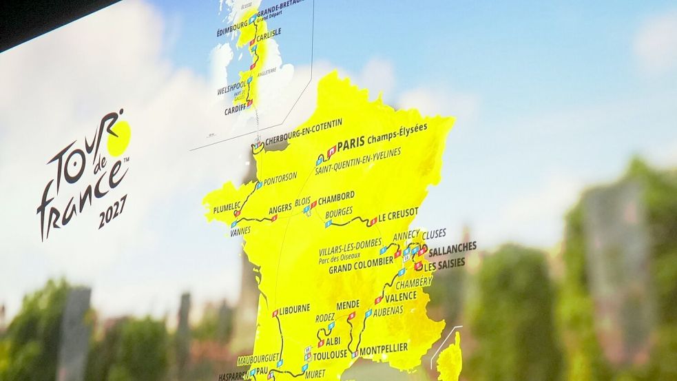 Von Edinburgh nach Paris - das ist die Tour-Strecke 2027 Foto: Thibault Camus/AP/dpa