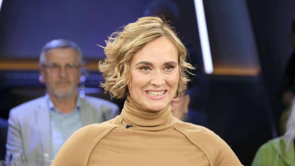 Caren Miosga war am Freitag zu Gast in der „NDR Talk Show“, bis vor drei Jahren moderierte sie die ARD-„Tagesthemen“. Foto: imago/Stephan Wallocha