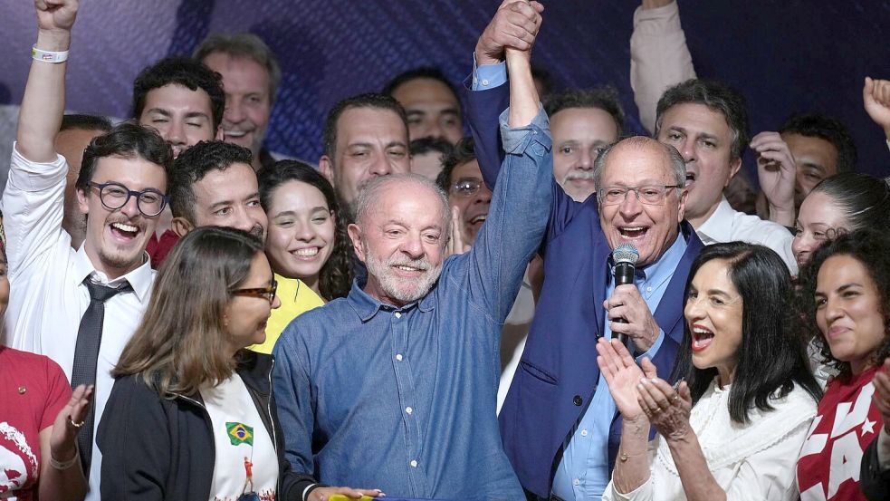Lula strebt seiner vierten Amtszeit als Präsident entgegen. Foto: Andre Penner/AP/dpa