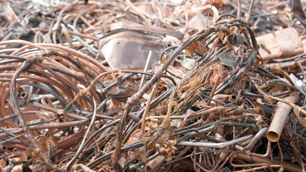 Kupfer kann wieder und wieder recycelt werden. (Archivbild) Foto: Marcus Brandt/dpa