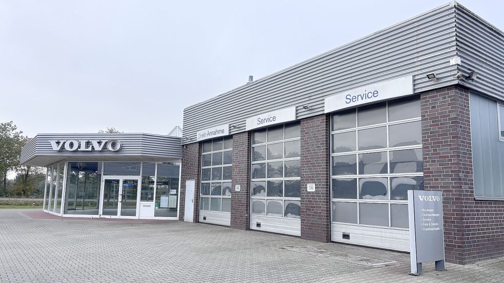 Das Volvo-Autohaus MFC Mobile Ostfriesland in Aurich-Schirum ist geschlossen. Foto: Christin Wetzel