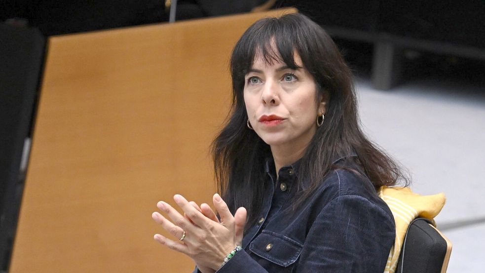 Will Regierende Bürgermeisterin von Berlin werden: Elif Eralp. Foto: Britta Pedersen/dpa