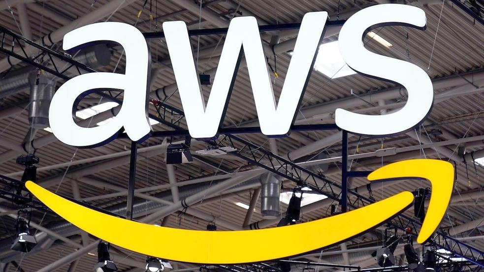 Amazons Cloud-Sparte AWS wächst schnell - braucht aber auch hunderte Milliarden Dollar für den Ausbau von Rechenzentren. (Archivbild) Foto: Uwe Lein/dpa