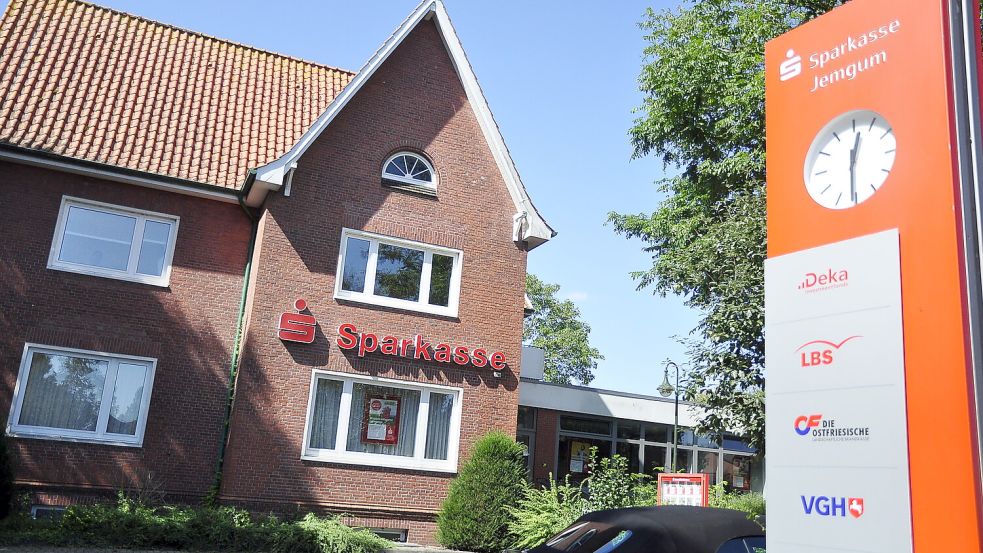 Keine Sparkasse mehr in Jemgum Bargeld gibt es auch ohne Sparkassen