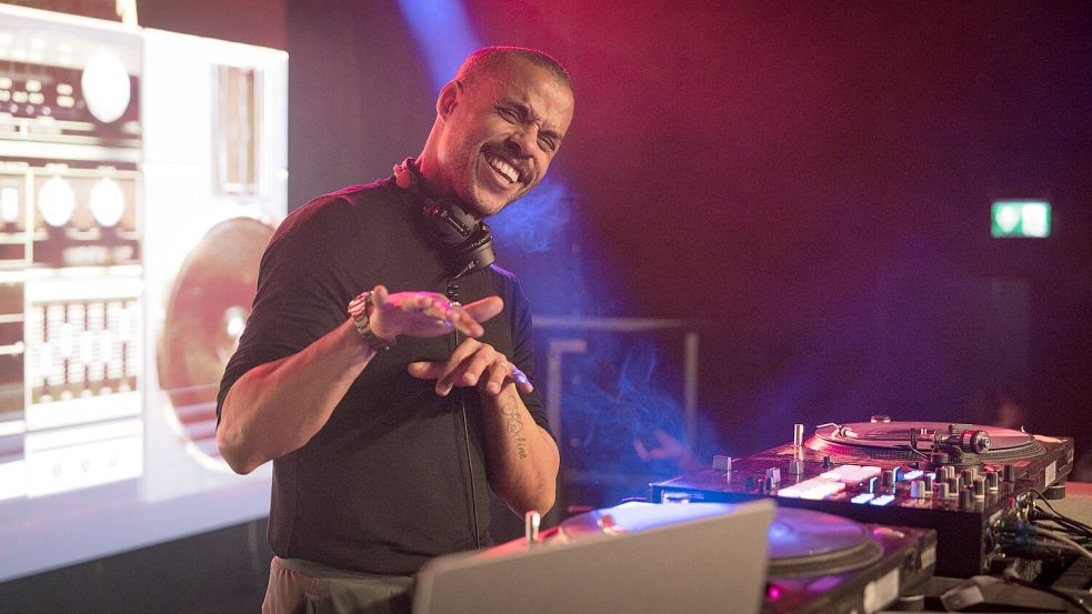 Hamburg: Auf Zeitreise durch 40 Jahre Musik-Geschichte - mit dem ...