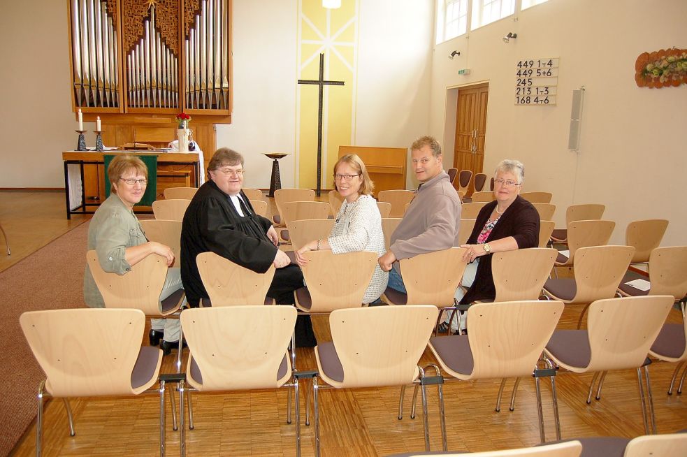 In Spetzerfehn sitzen Kirchgänger bequem OstfriesenZeitung